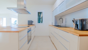 Resa Estates Ibiza sale te koop Villa hills Can Furnet kitchen 9.jpg